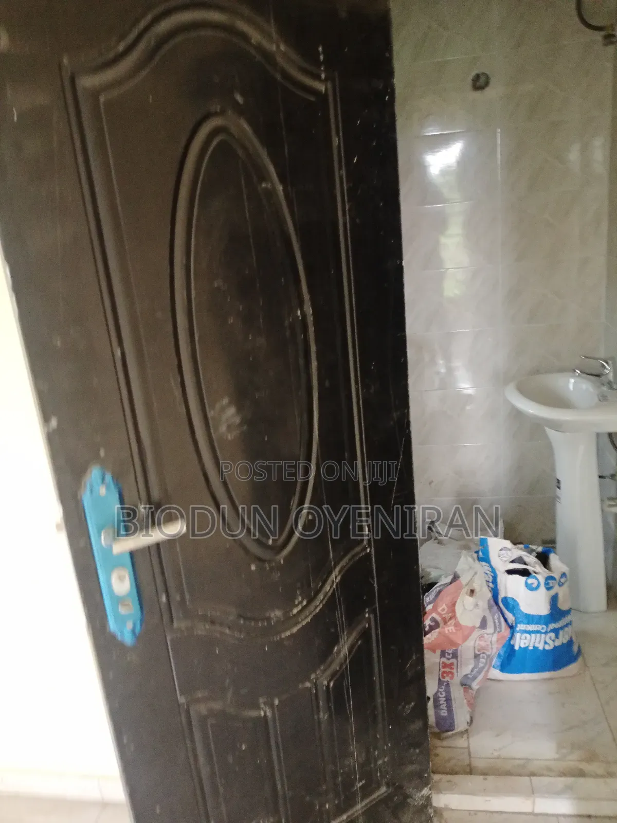 4bdrm Duplex in Baruwa for sale