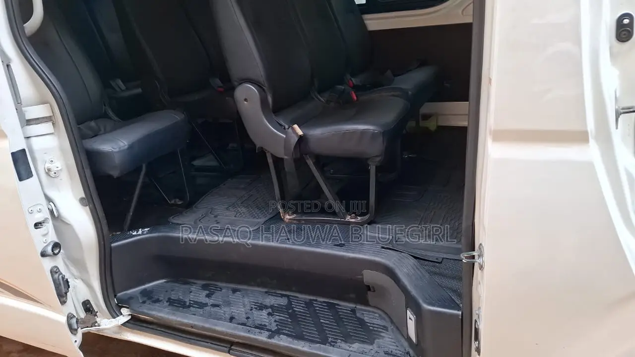 It Christmas Season Call Us for Your Bus Hire