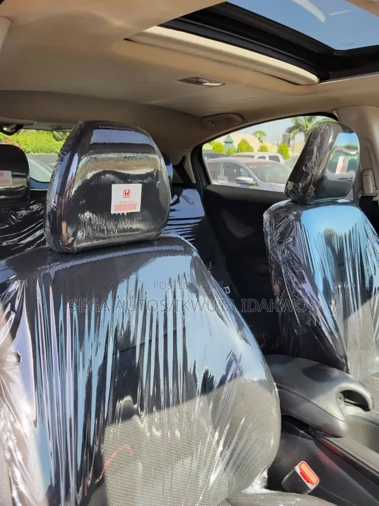 Honda HR-V EX-L w/Navigation AWD 2017 Gray