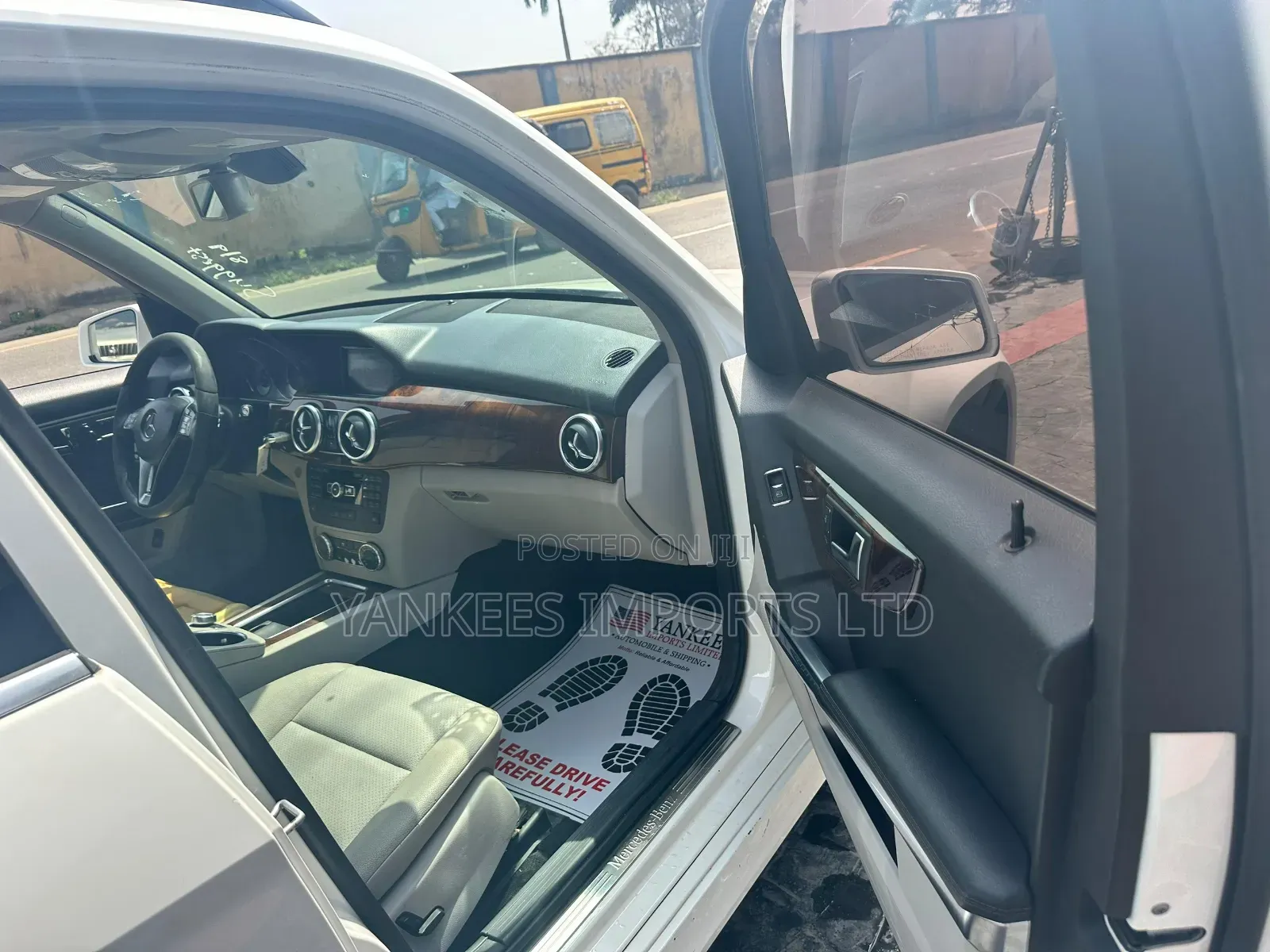 Mercedes-Benz GLK-Class 350 4MATIC 2013 White