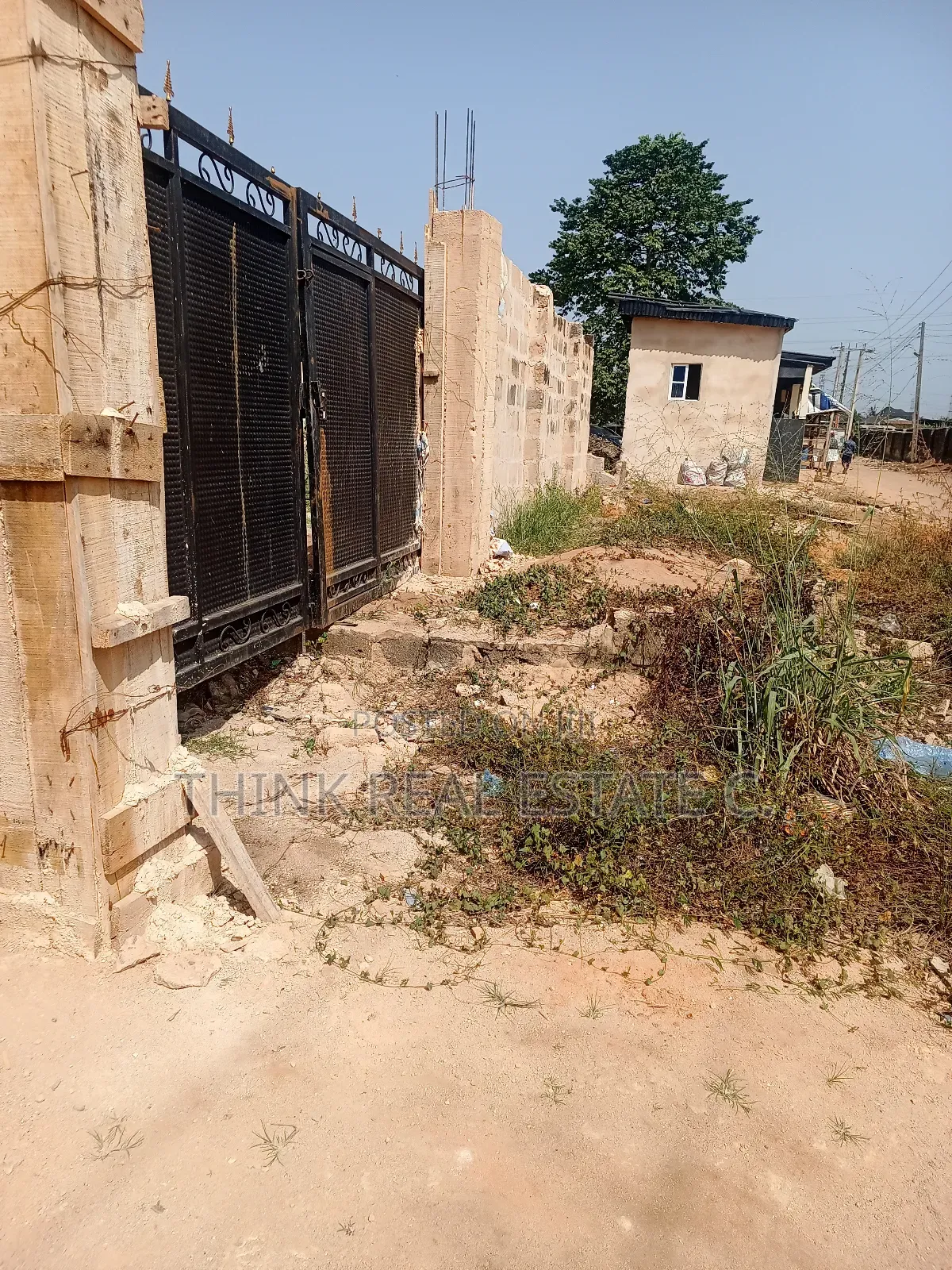 100/300 Land at Sapele Road,Benin Going for 50m Negotiable