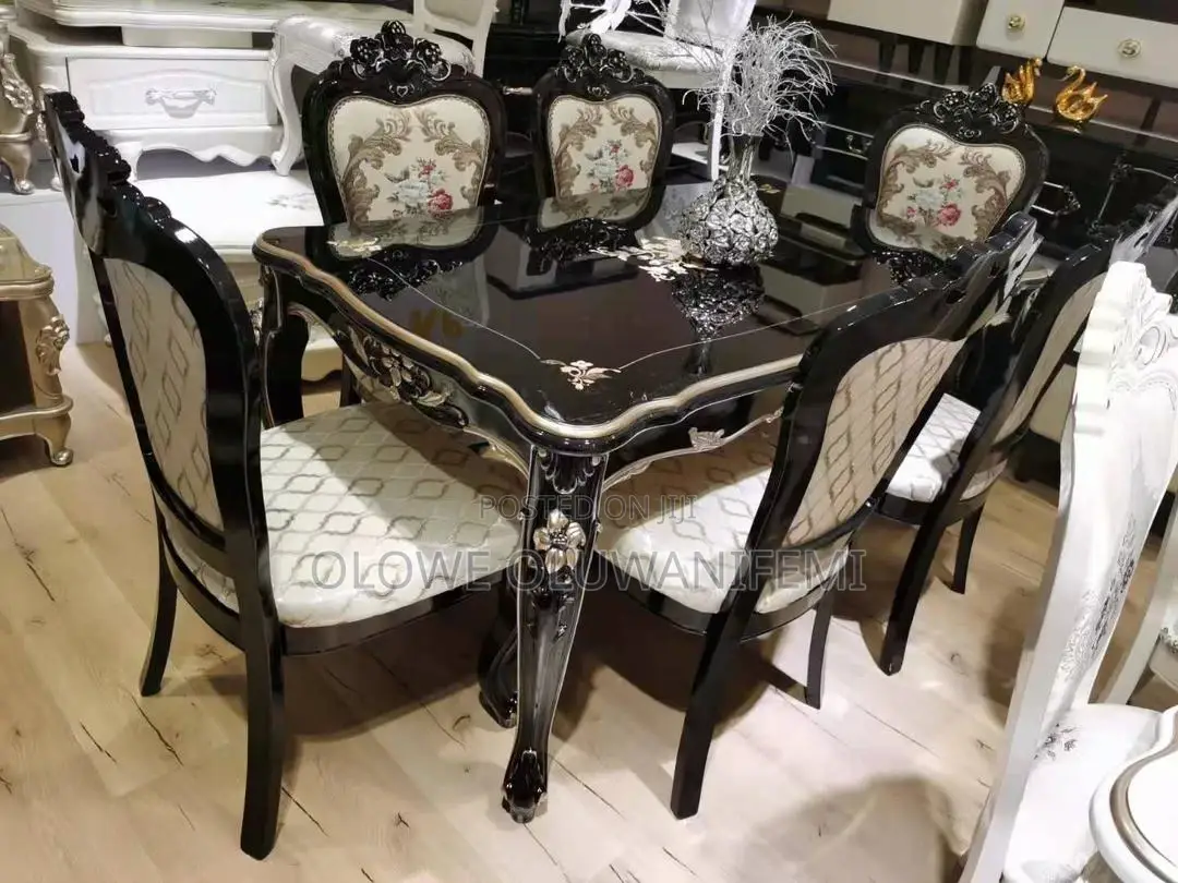 Luxury Imported 6 Seaters Royal Dining Table And Chairs