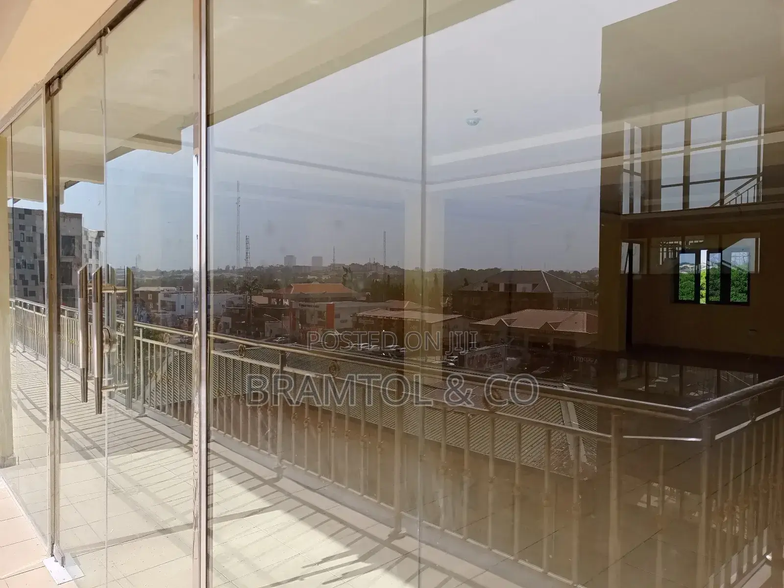 160 SQM Office/Shop Space in a Newly Built Plaza