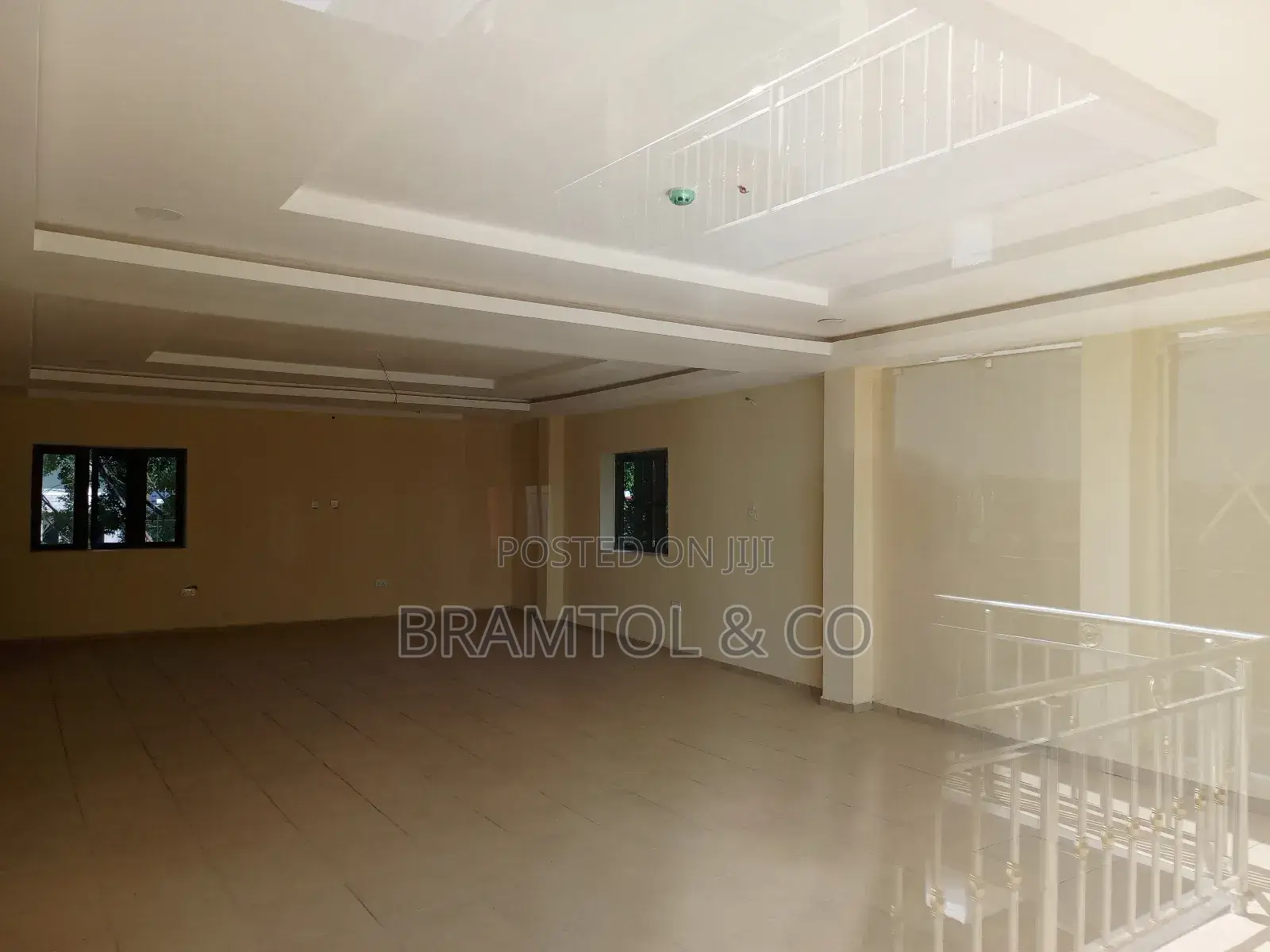 160 SQM Office/Shop Space in a Newly Built Plaza