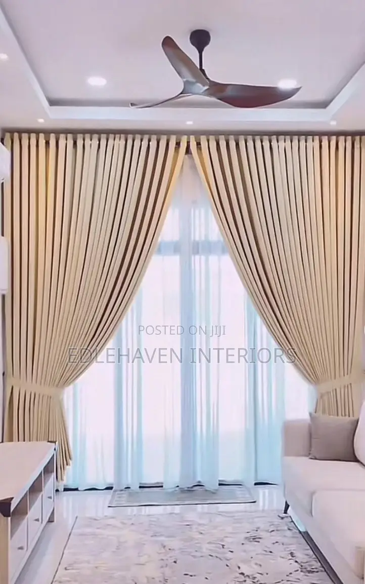 Creamer Royal Curtain