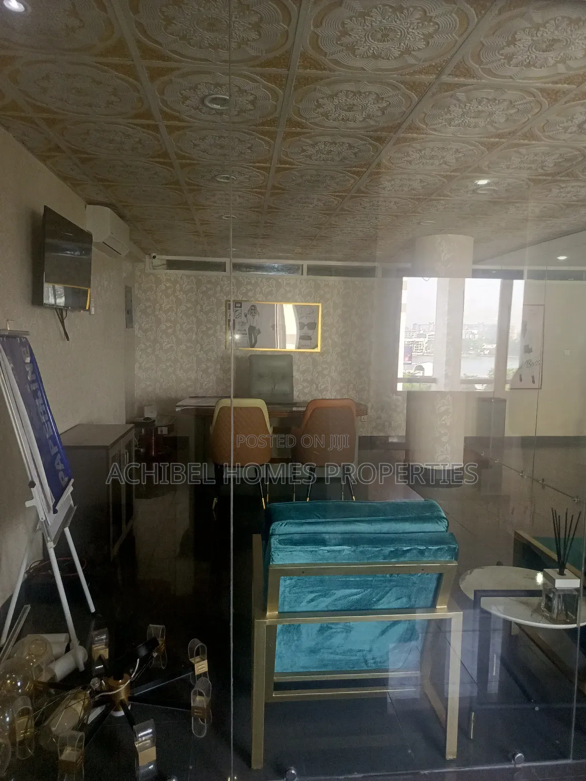 An 80 Square Meter Office Space in Victoria Island