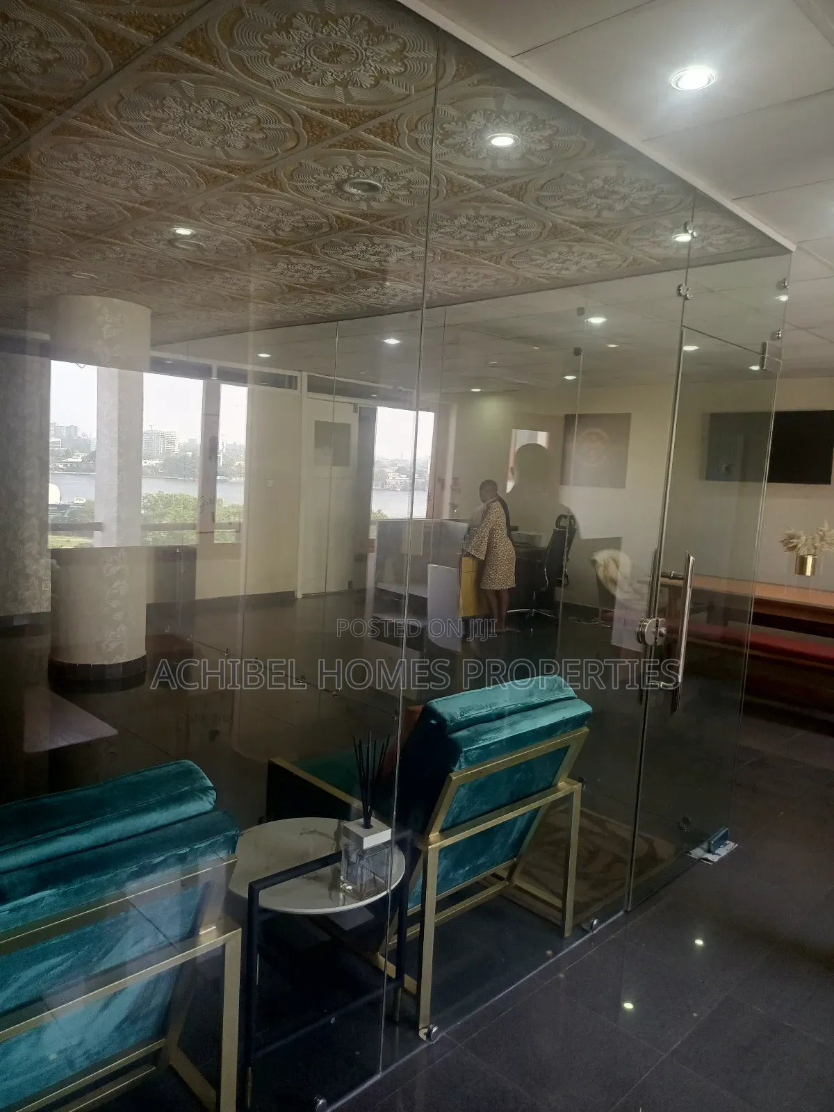 An 80 Square Meter Office Space in Victoria Island