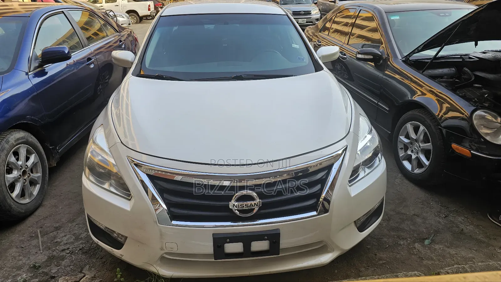 Nissan Altima 2014 White