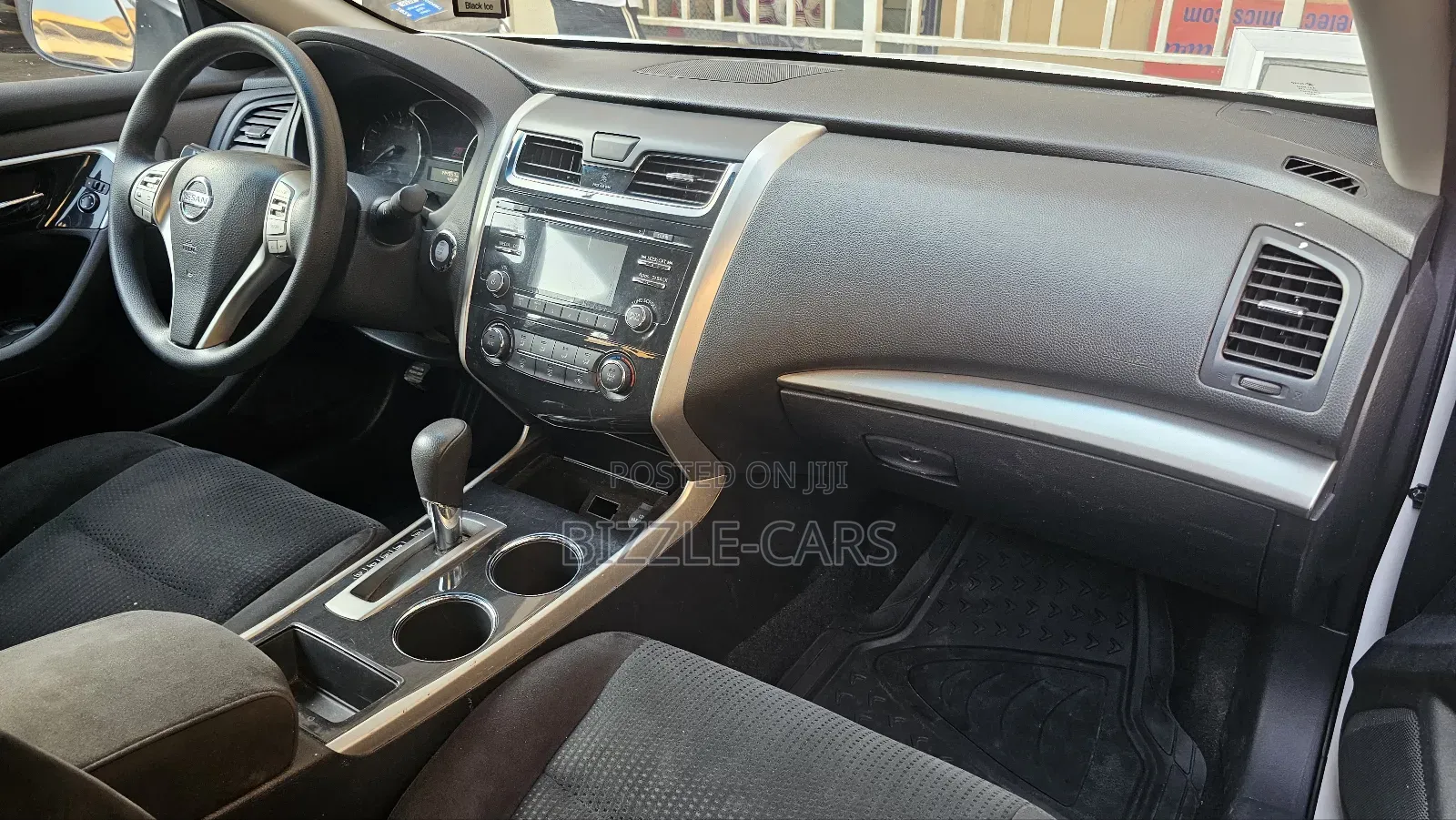 Nissan Altima 2014 White