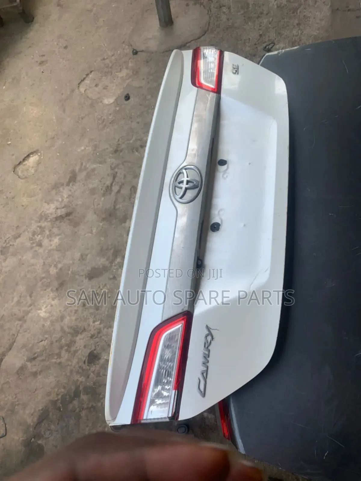 Toyota Camry Complete Booth 2013 Model Neat One