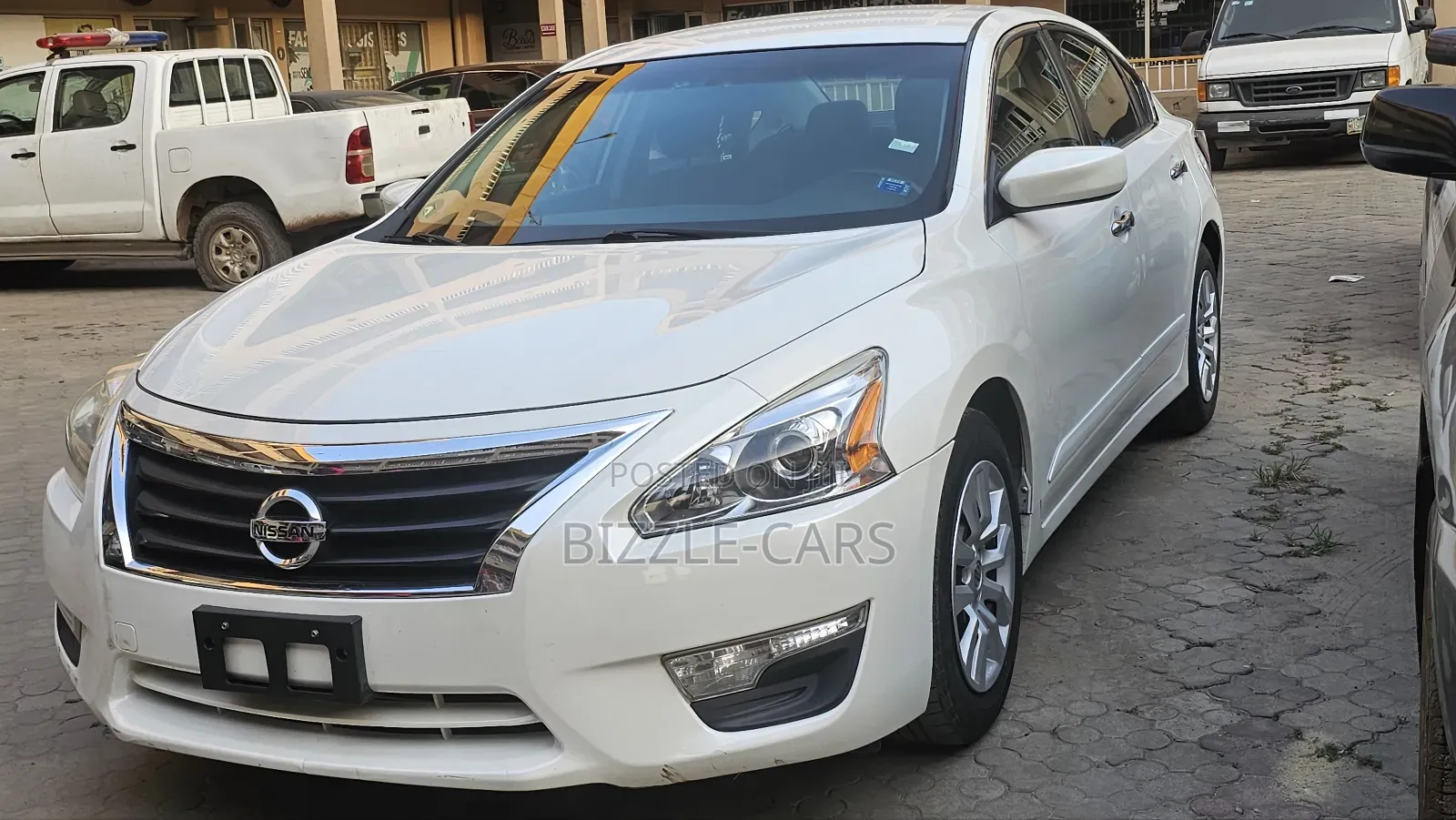 Nissan Altima 2014 White