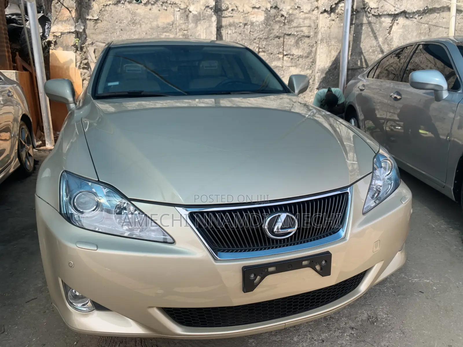 Lexus IS 250 Automatic 2010 Gold