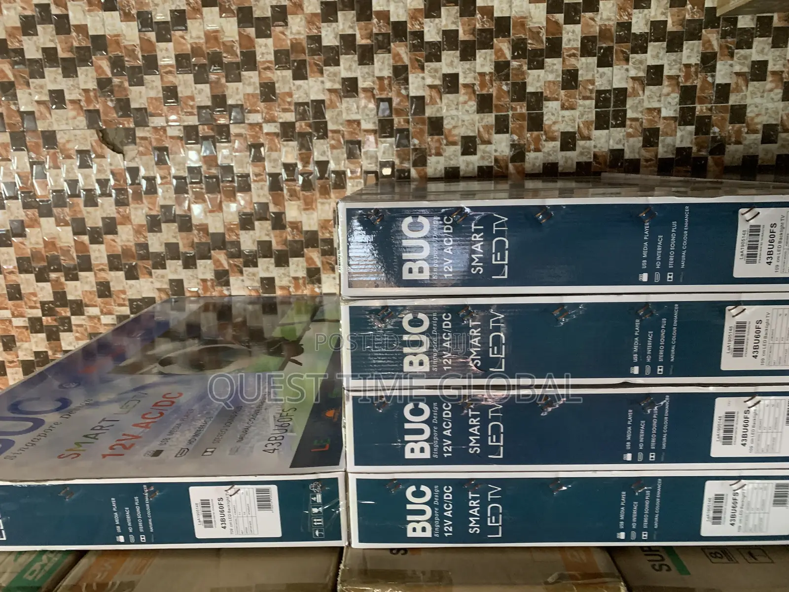 BUC 43” Smart Tv