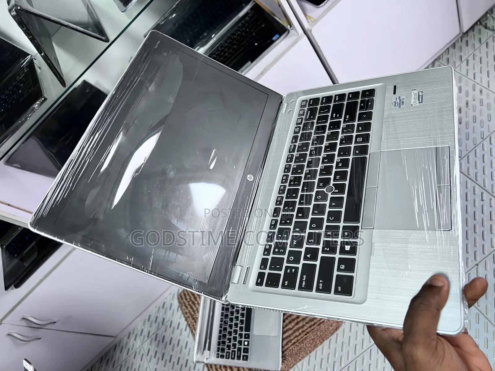 New Laptop HP 8GB Intel Core I5 HDD 500GB