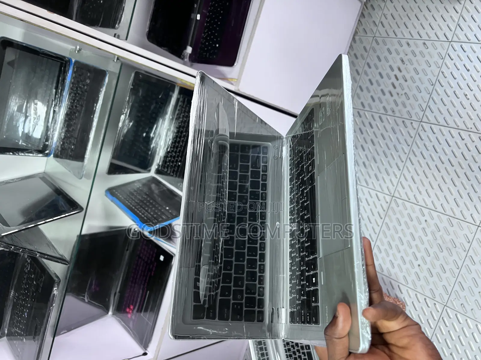New Laptop HP 8GB Intel Core I5 HDD 500GB