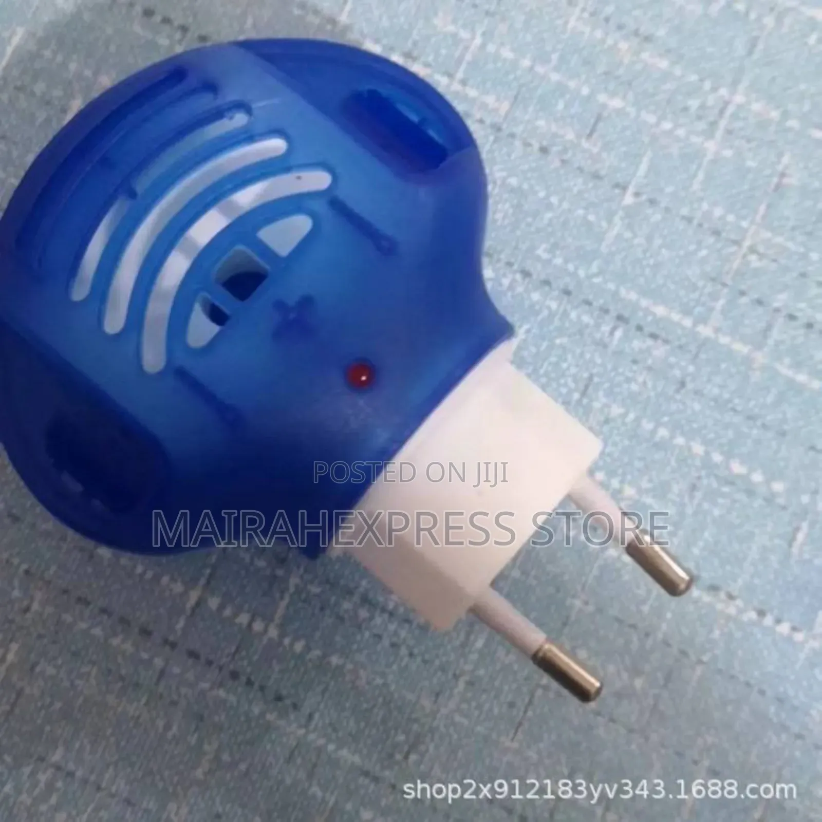 Plug—In Refillable Electric Mosquito Killer/Repellent Liquid