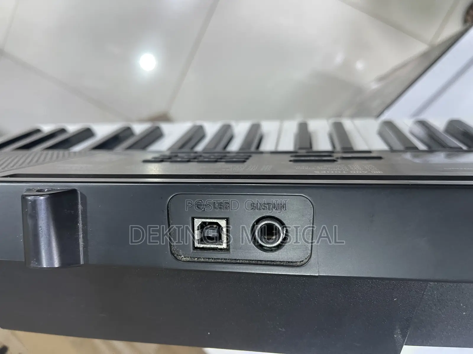 Casio CTK 3200 USB Portable Music Keyboard 61 Keys