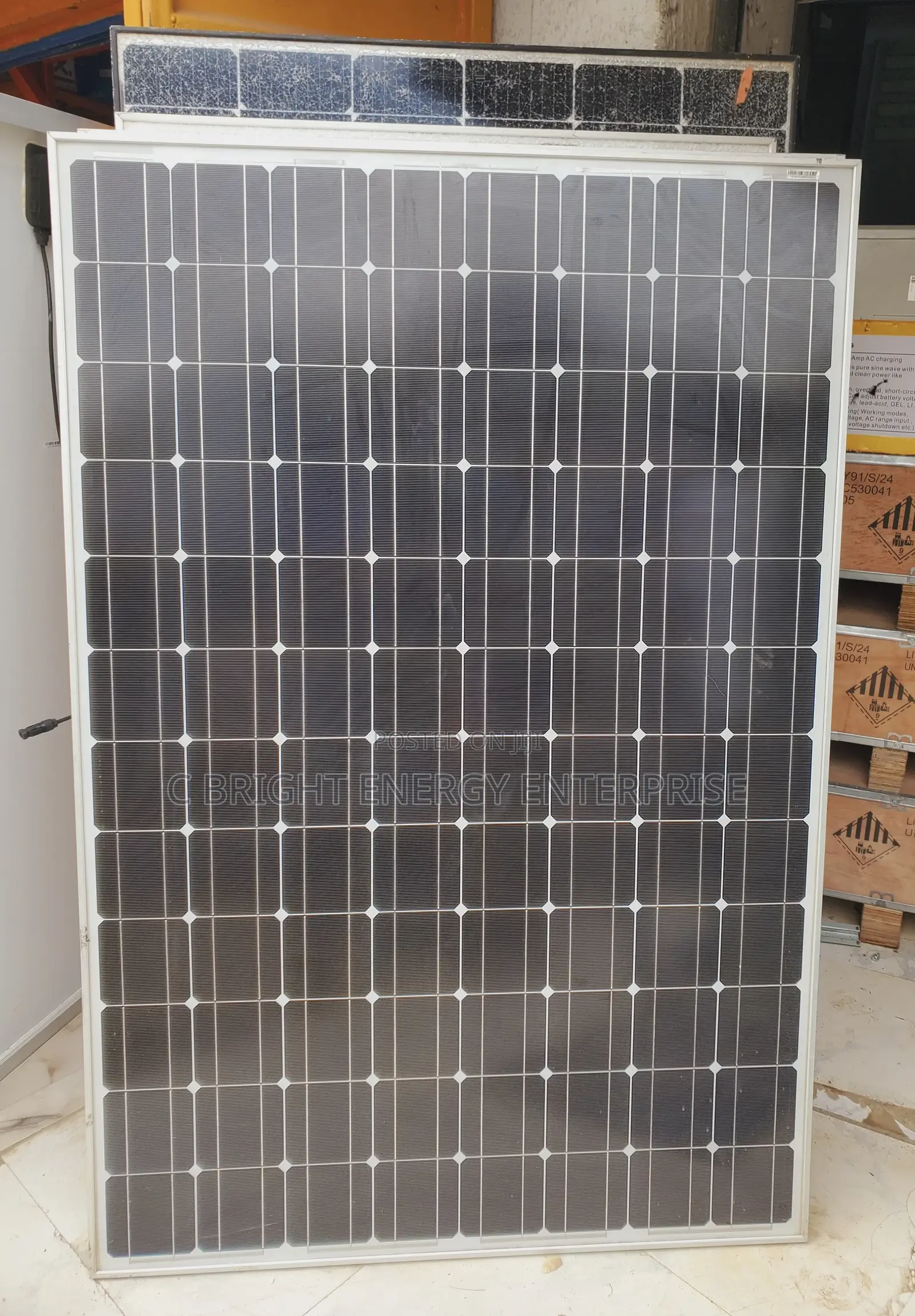400watts Canadian Solar Panels Available