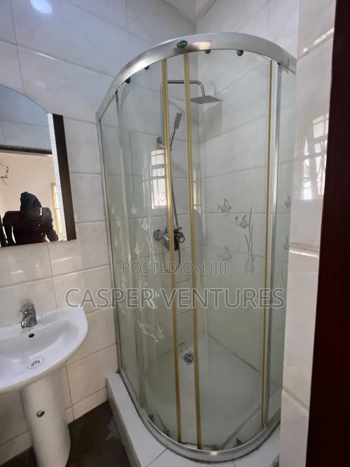 1bdrm Apartment in Chevyview Estate, Chevron for rent