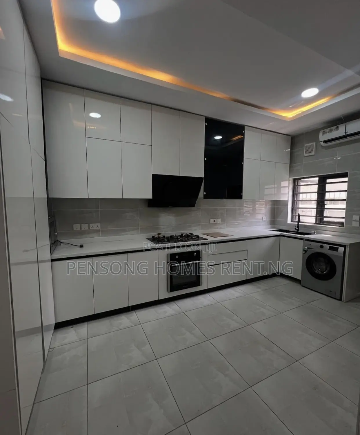 4bdrm Duplex in Victoria Island for rent