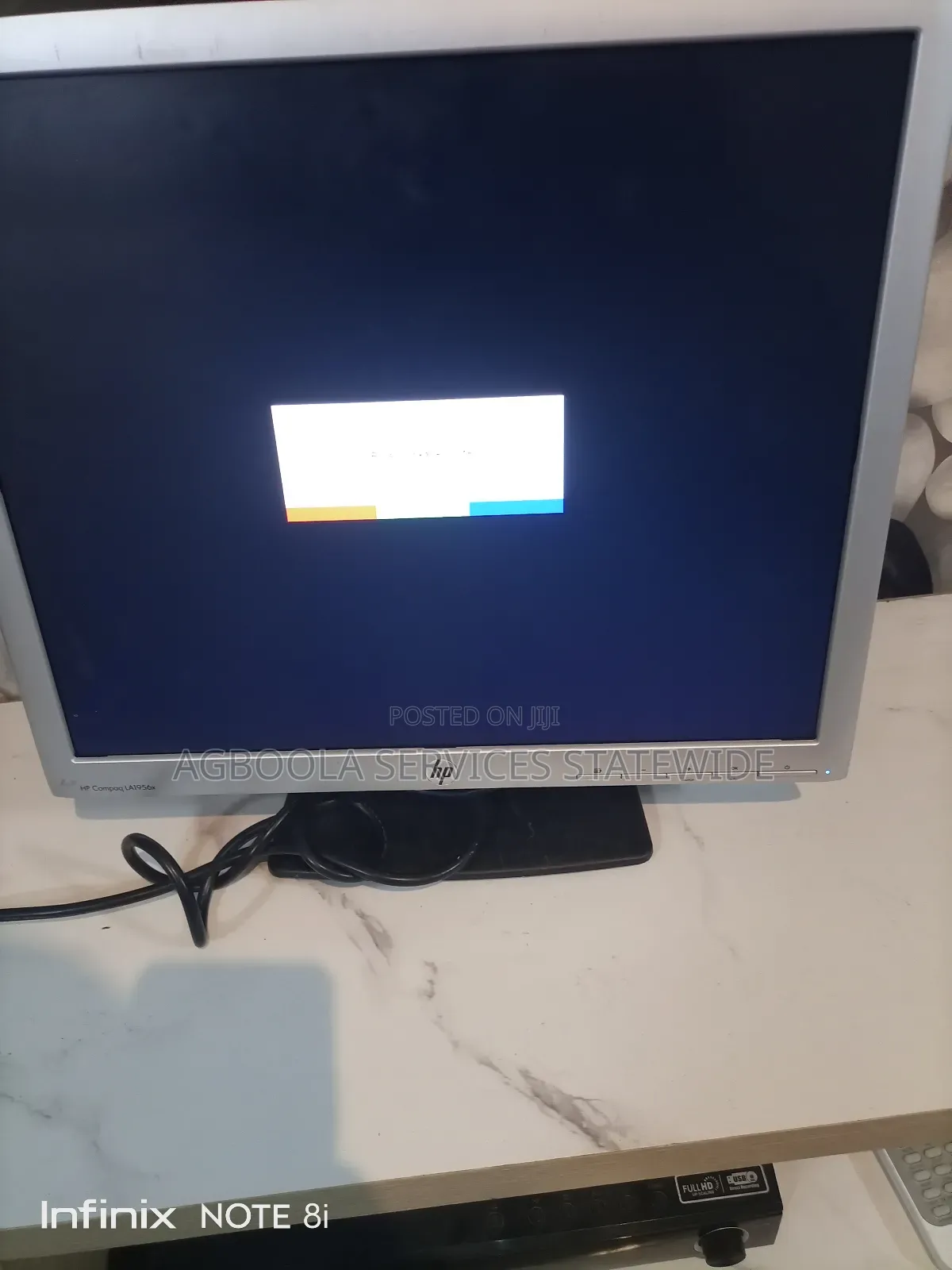 HP Monitor 18inches for Sale