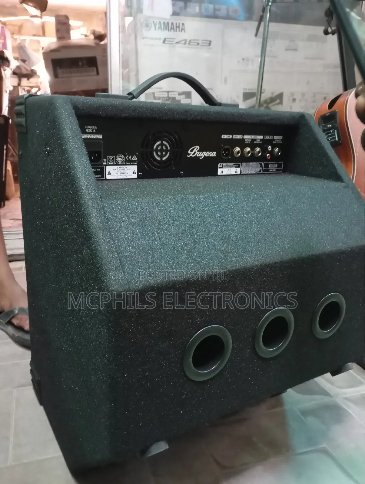 Bugera Bass Combo Speaker