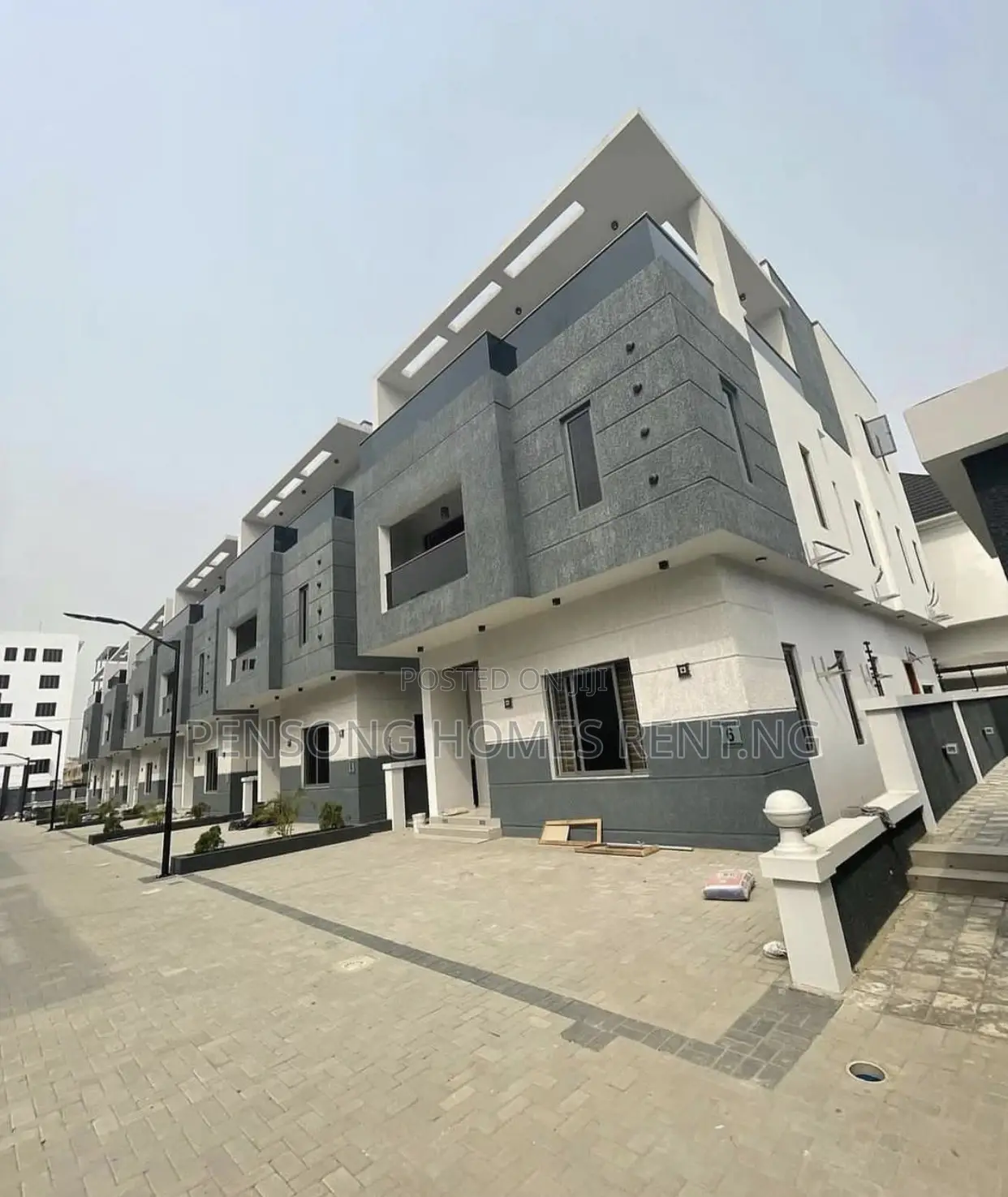 5bdrm Duplex in Ikate Lekki for rent