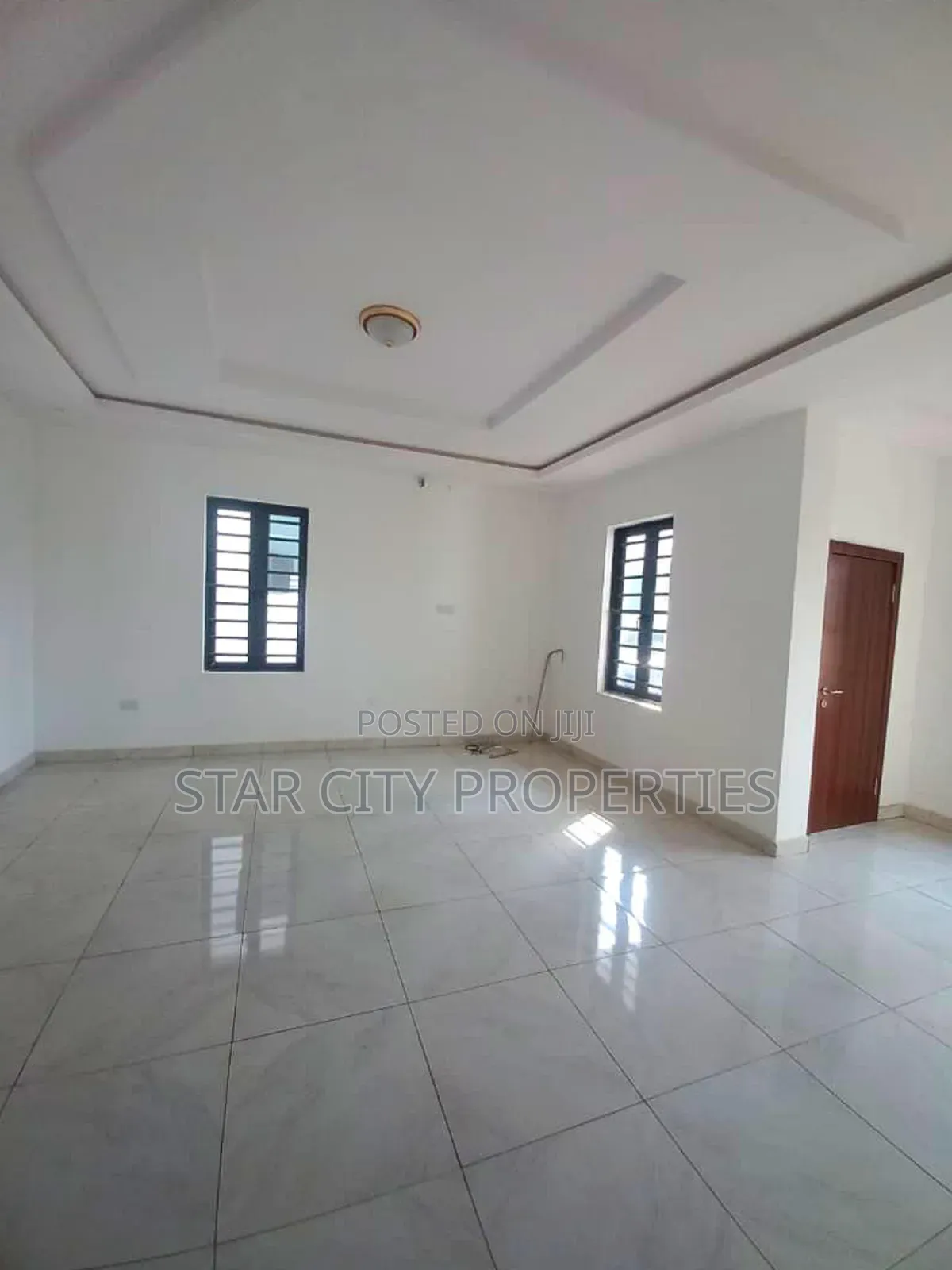 5bdrm Duplex in Magodo Phase 2 for sale