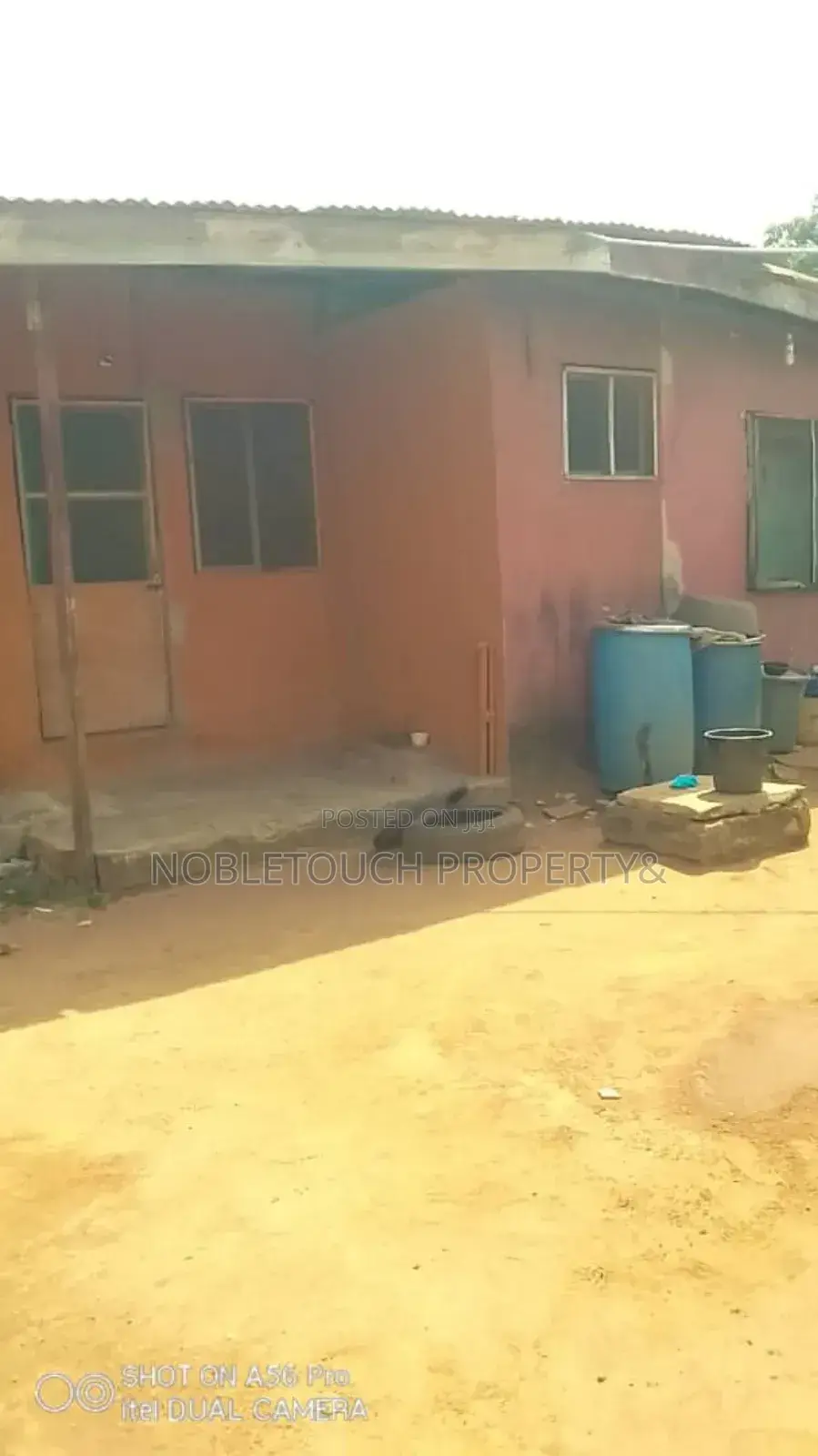 3bdrm Block of Flats in Off Ikotun Idimu, Iseri Olofin for sale