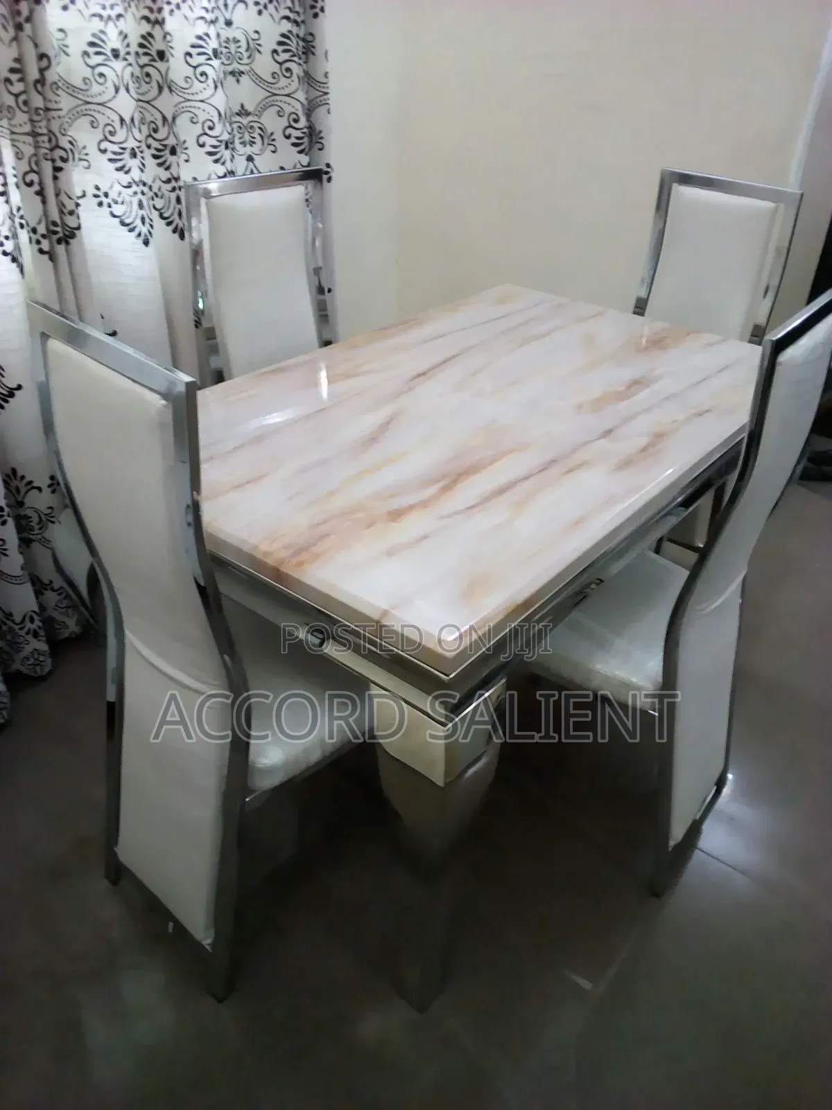 4 Seater Marble Dining Set