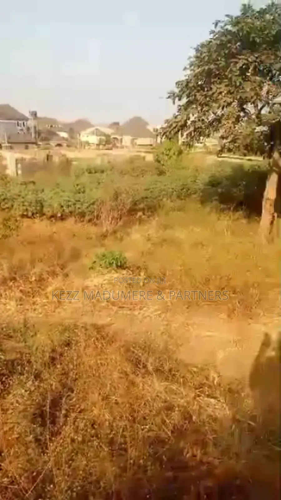 For Sale : 1500 SQMTS at New Enugu Road, Enugu