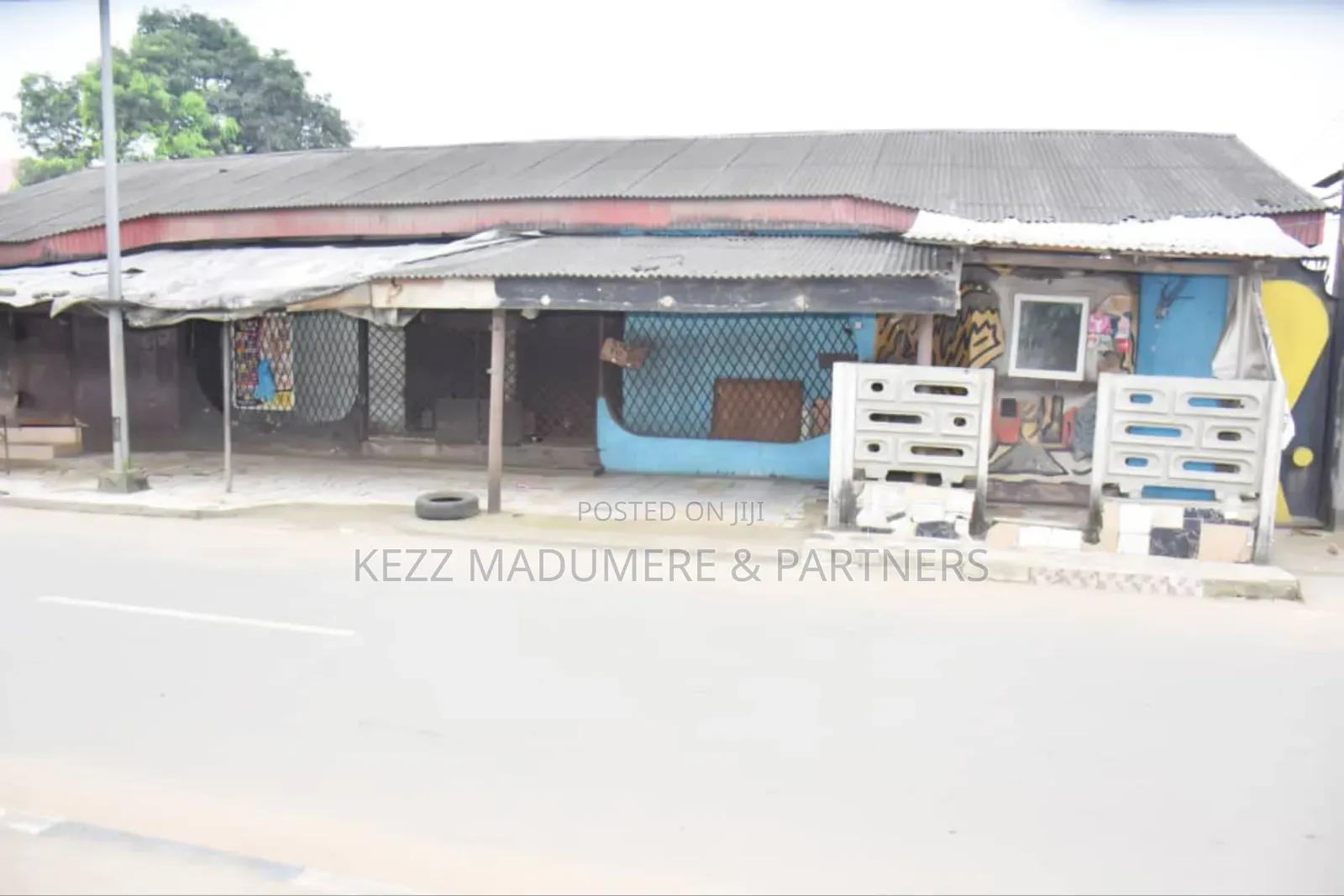 6bdrm Bungalow in Near Girls' Sec., Port-Harcourt for sale