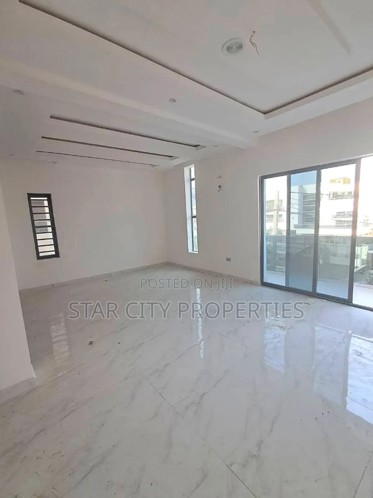 5bdrm Duplex in Magodo Phase 2 for sale