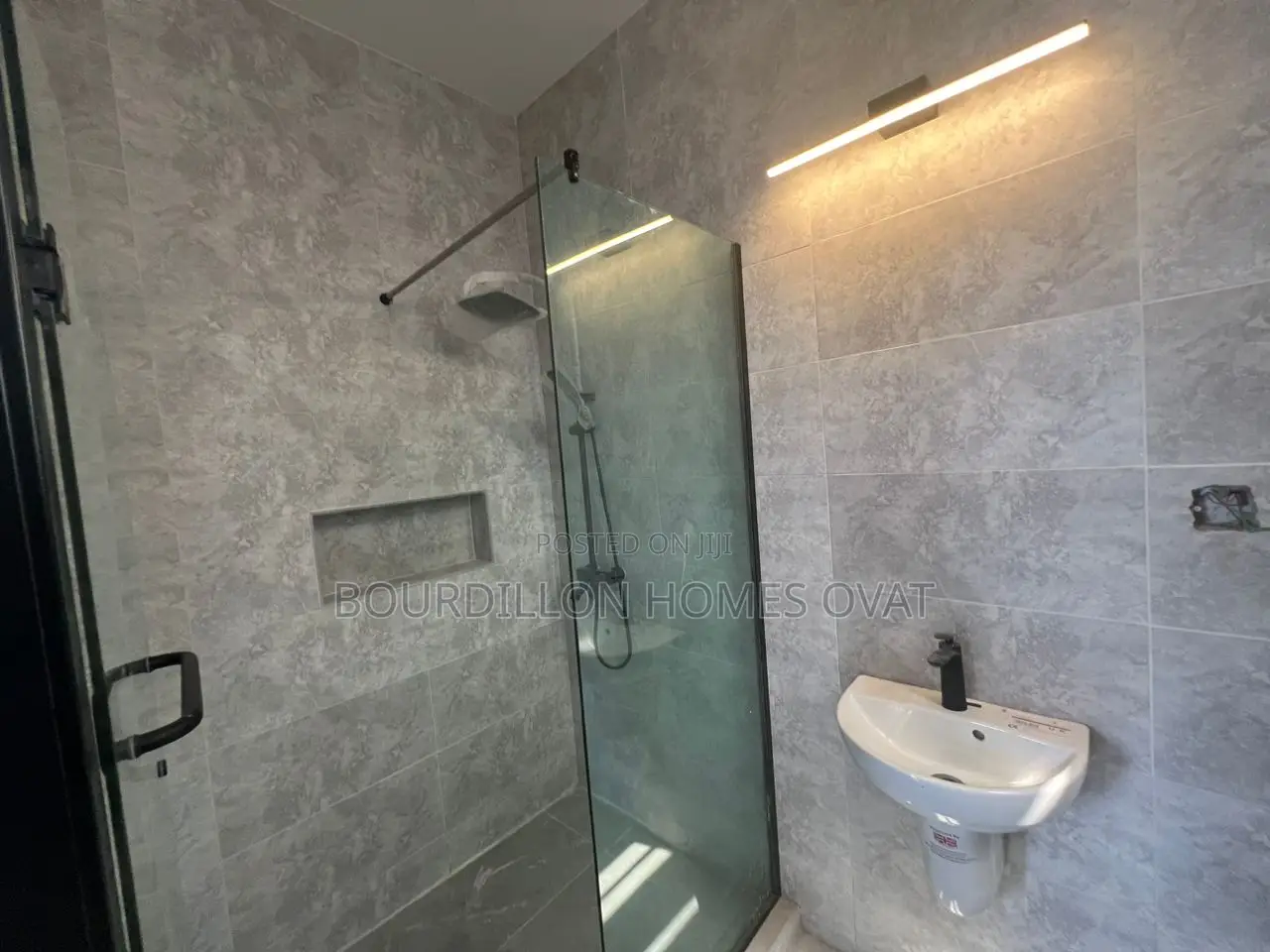1bdrm Apartment in Ologolo for sale