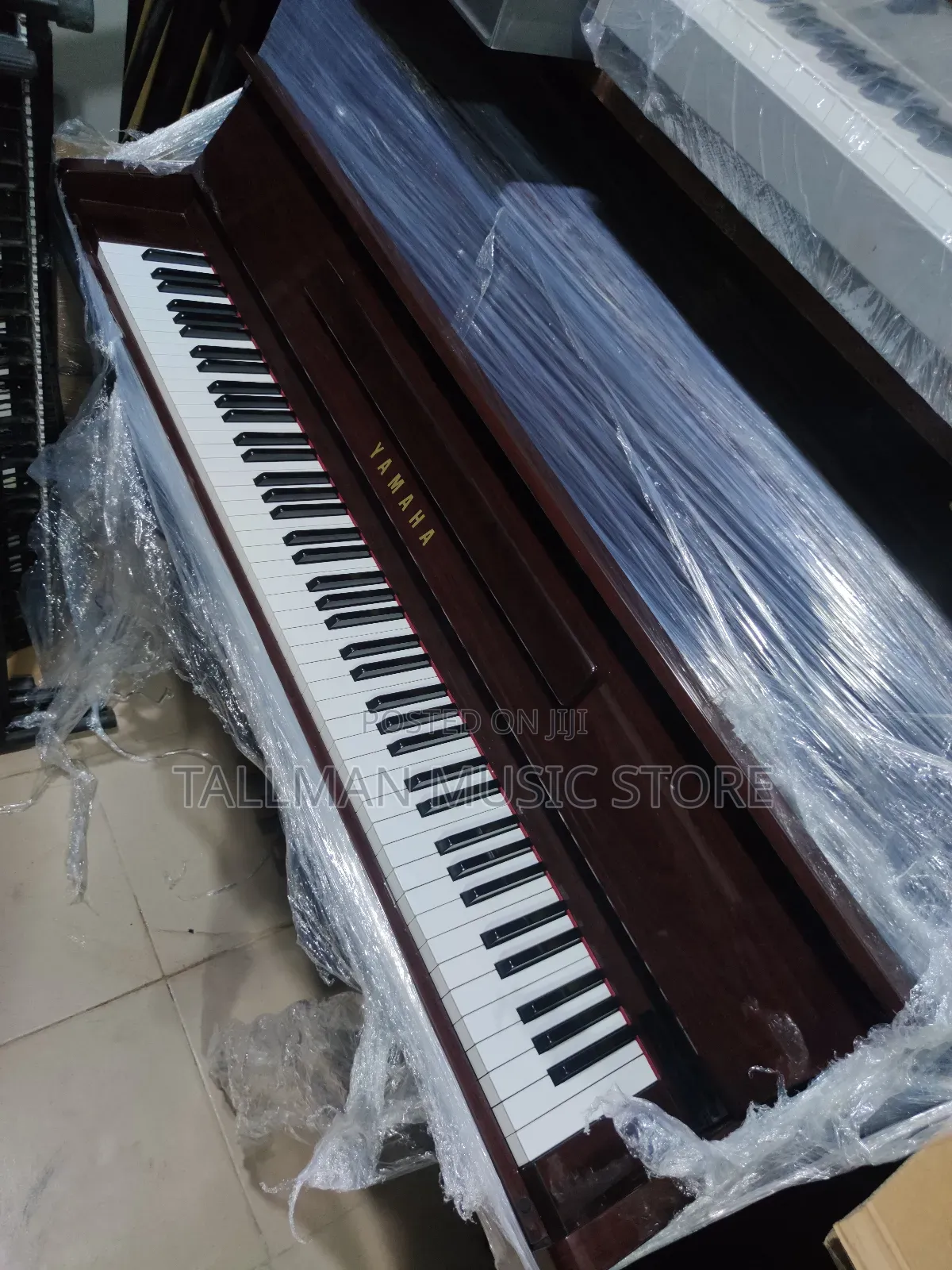 Yamaha P116 Upright Piano