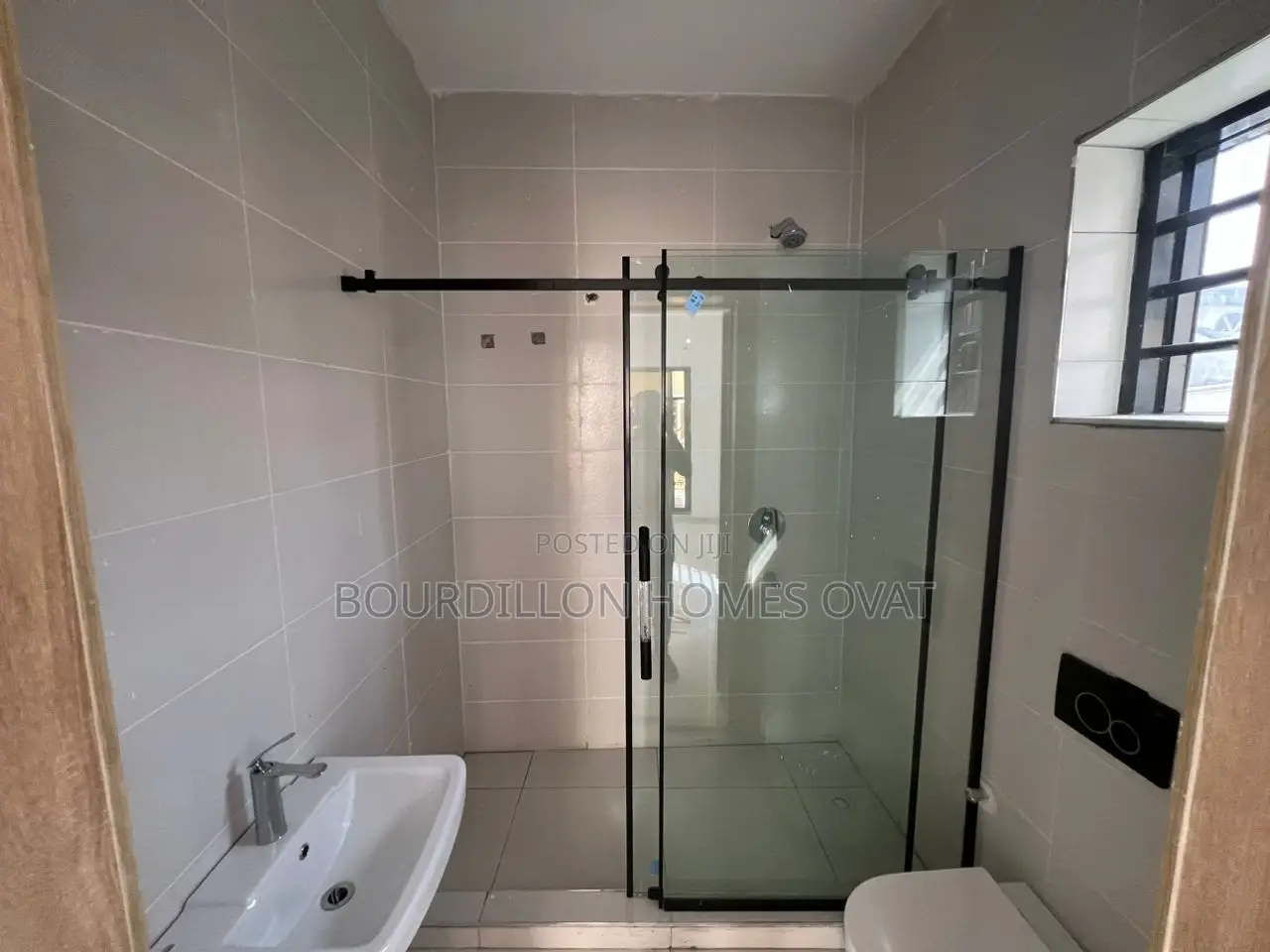 2bdrm Apartment in Ologolo for sale