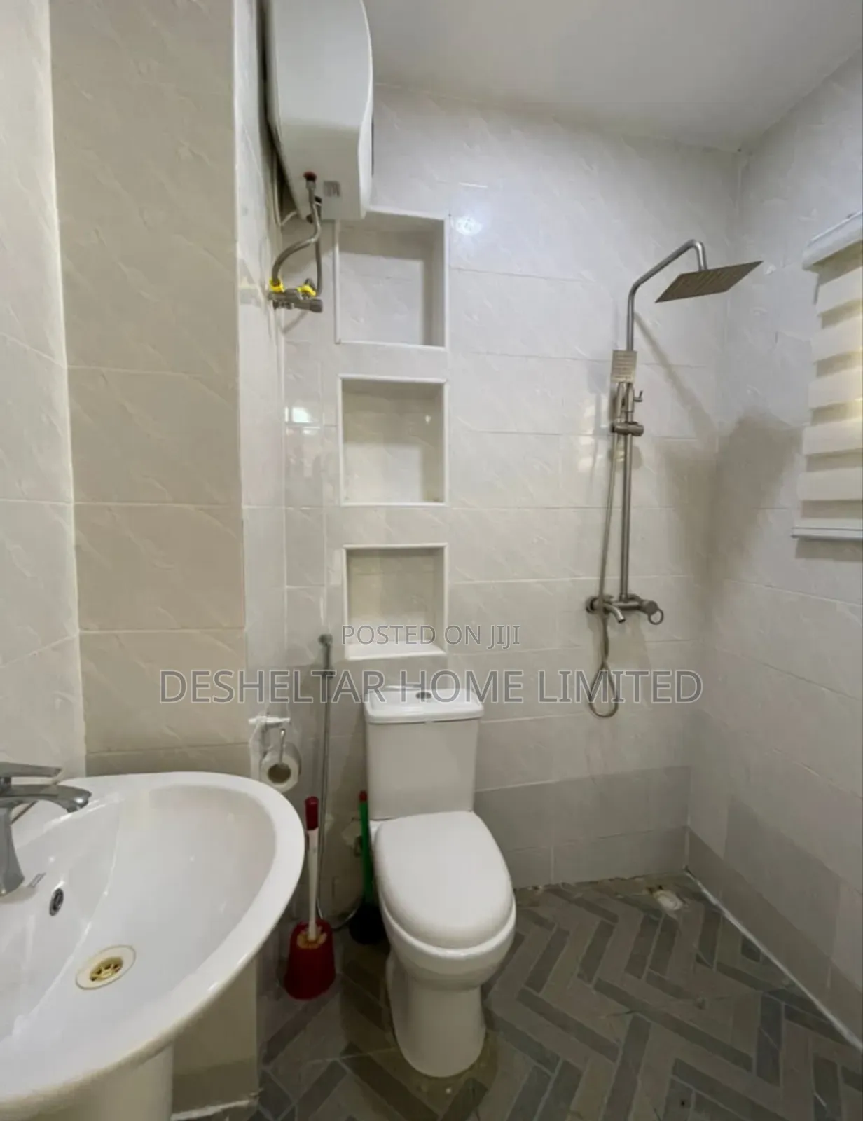 Furnished 2bdrm Block of Flats in Horizon Cyberville, Lekki Phase 1