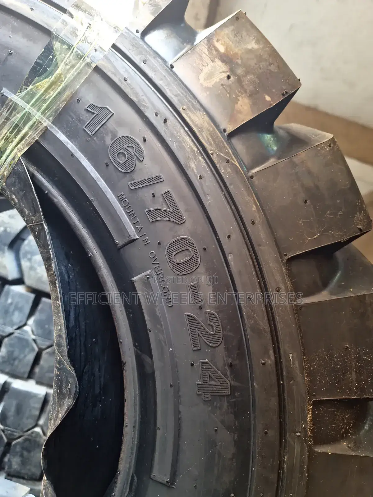 16/70-24 MAXTIRES Payloader Truck Tyres