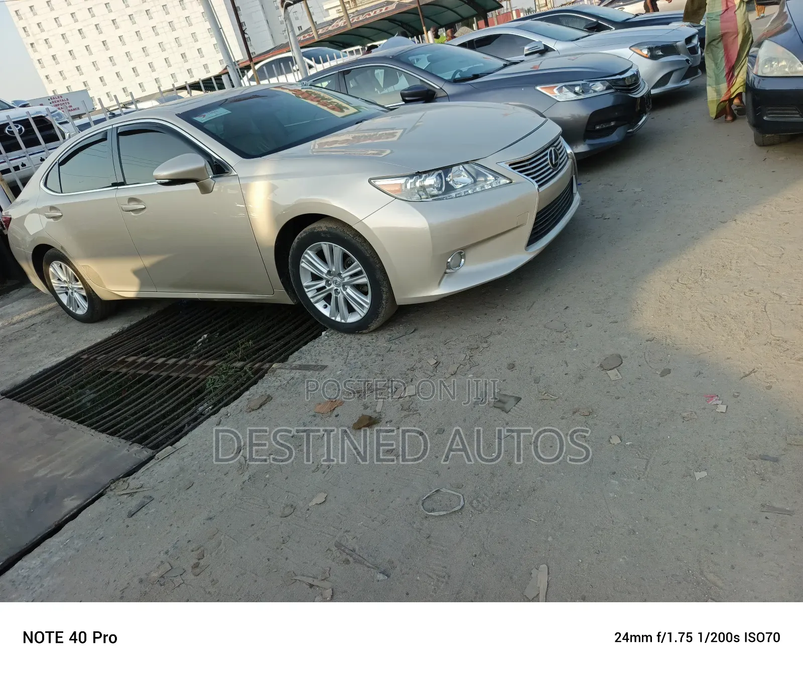 Lexus ES 350 FWD 2014 Gold