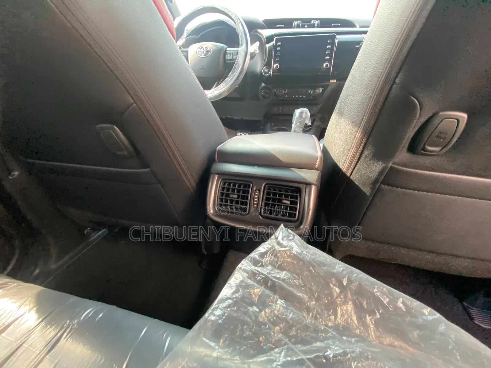 New Toyota Hilux 2023 Black