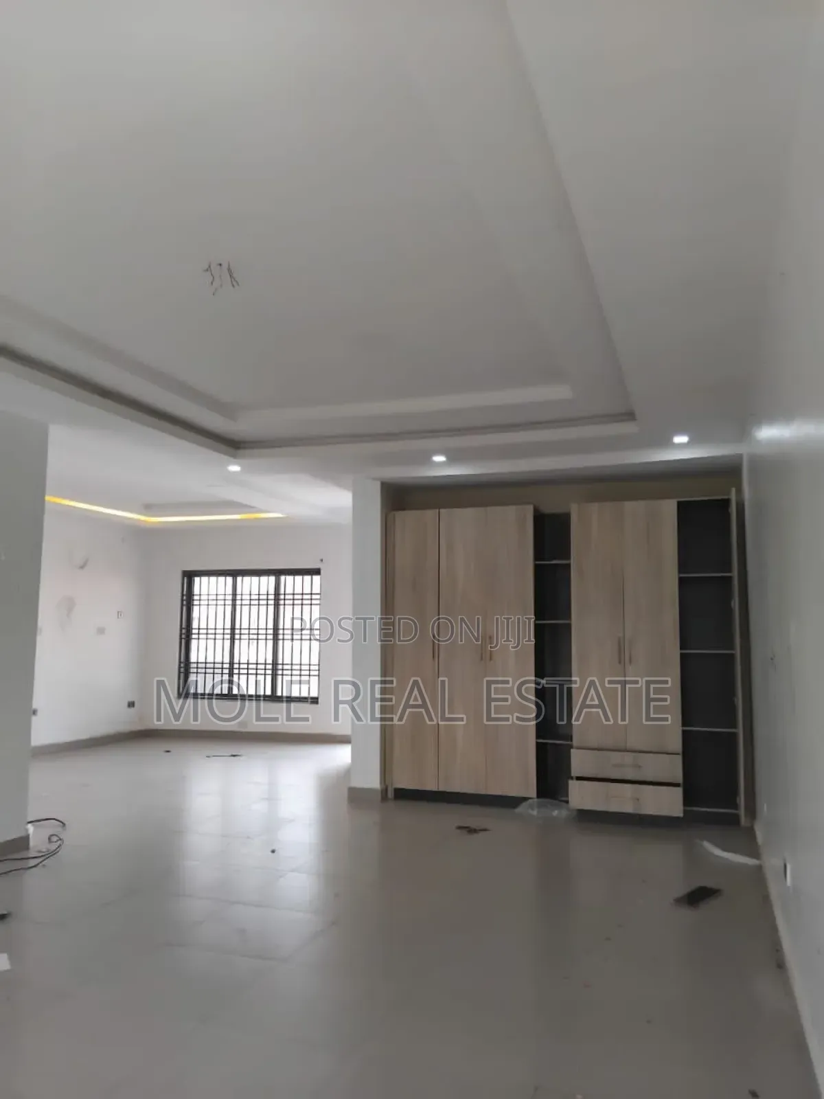2 Plots 4 Ale in Gowon Estate 4 Avenue With Good Tittle