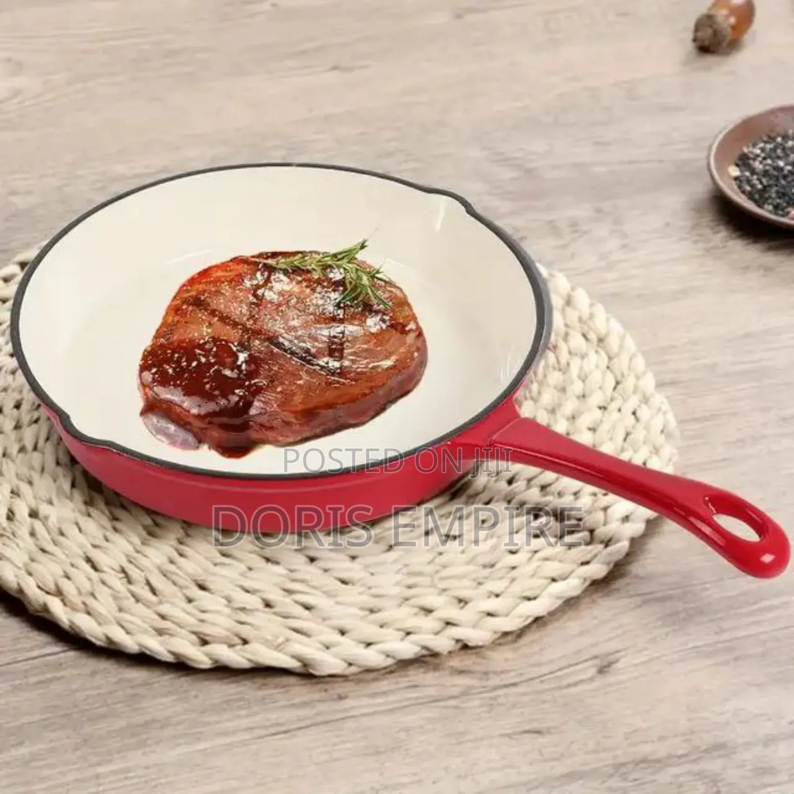 Qaulity 26cm Enamel Cast Iron Fry Pan