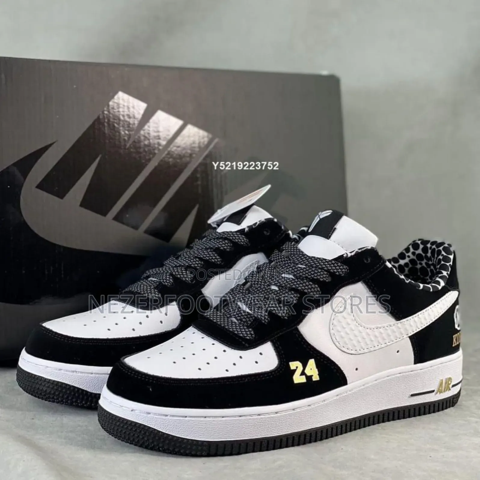 Quality Nike Airforce1 Sneakers.