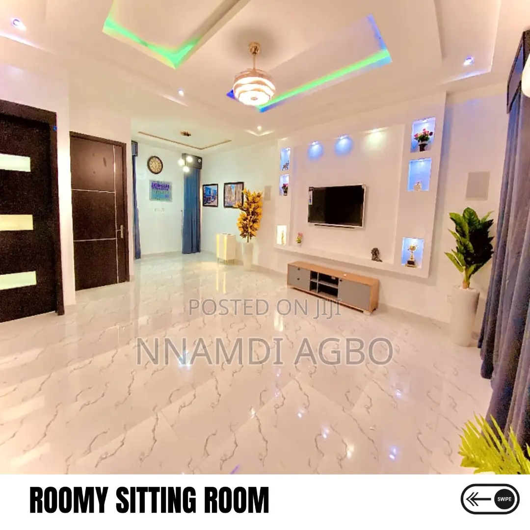 4bdrm Duplex in Orchid for Sale