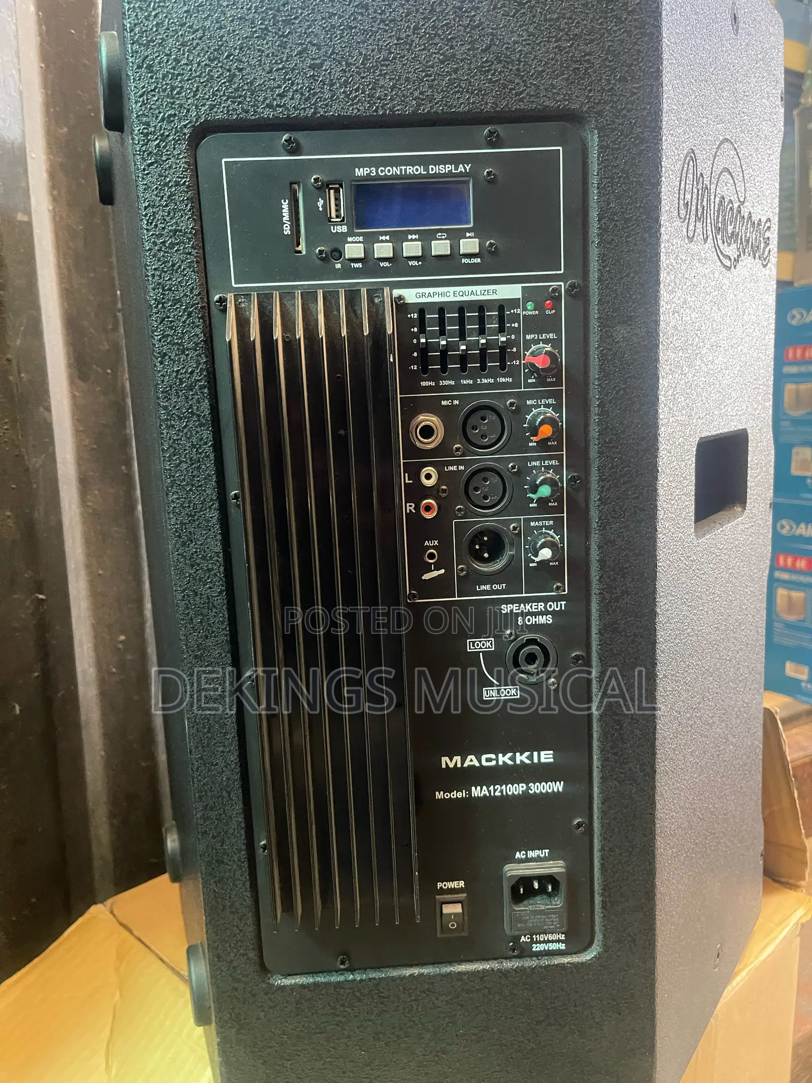Mackie 12 Inches Active Speaker BT/USB/TF Card