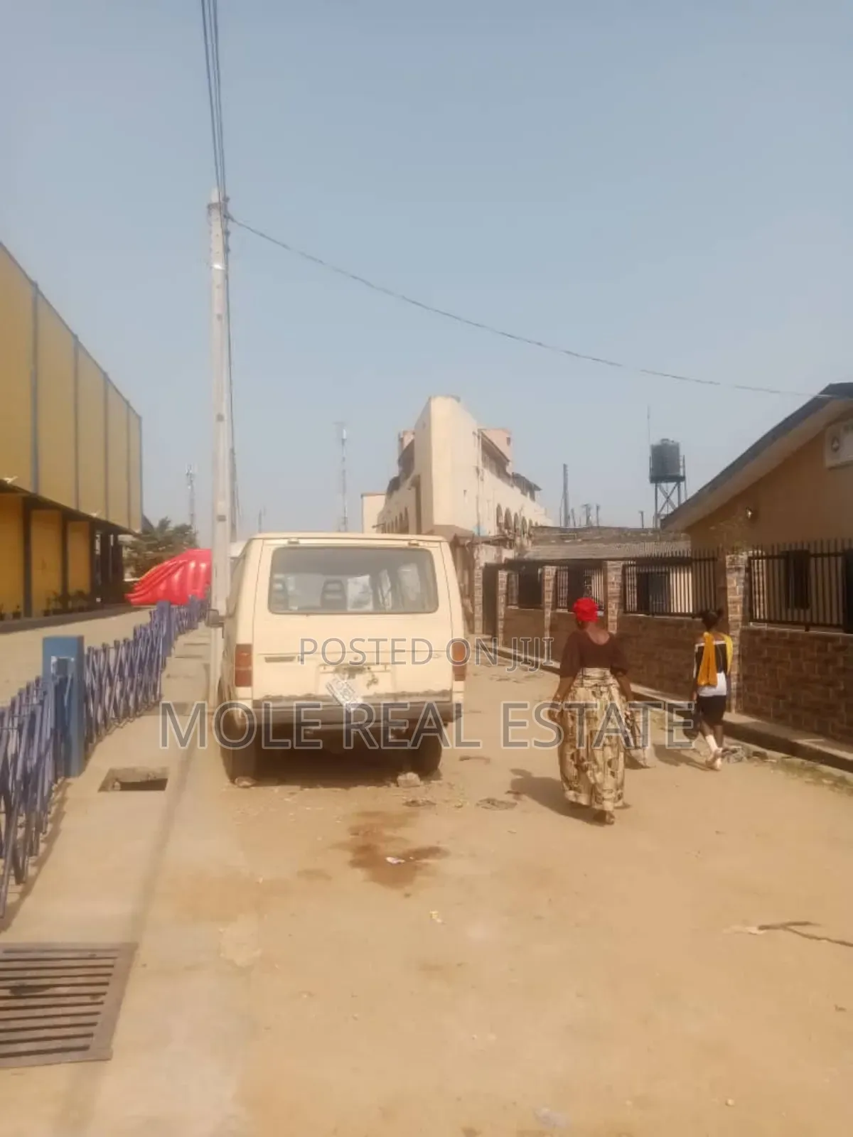 1200sqm Dry Land Amuwo Odofin Close to the RD