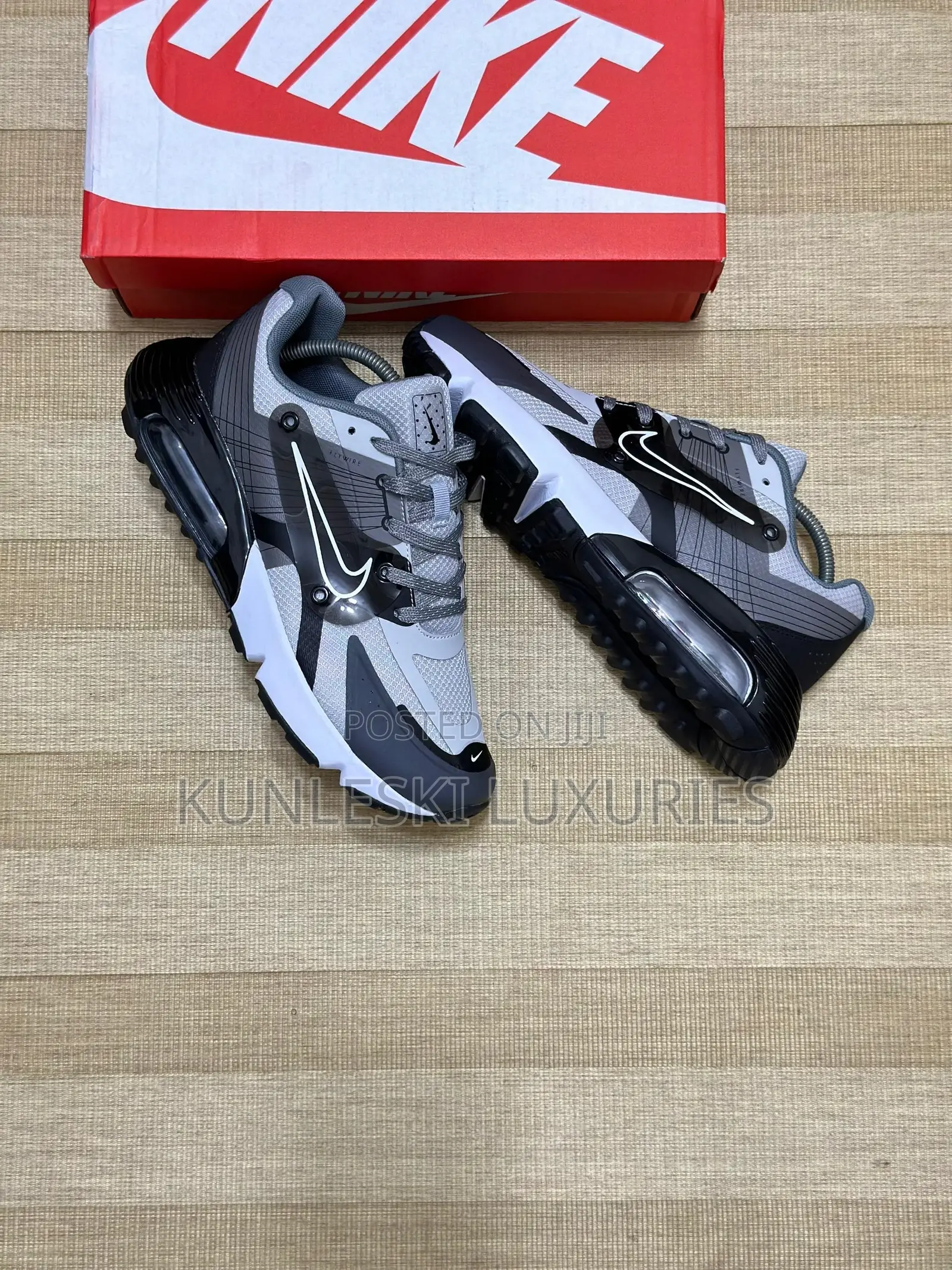 Original Nike Airmax Tech 279 Sneakers