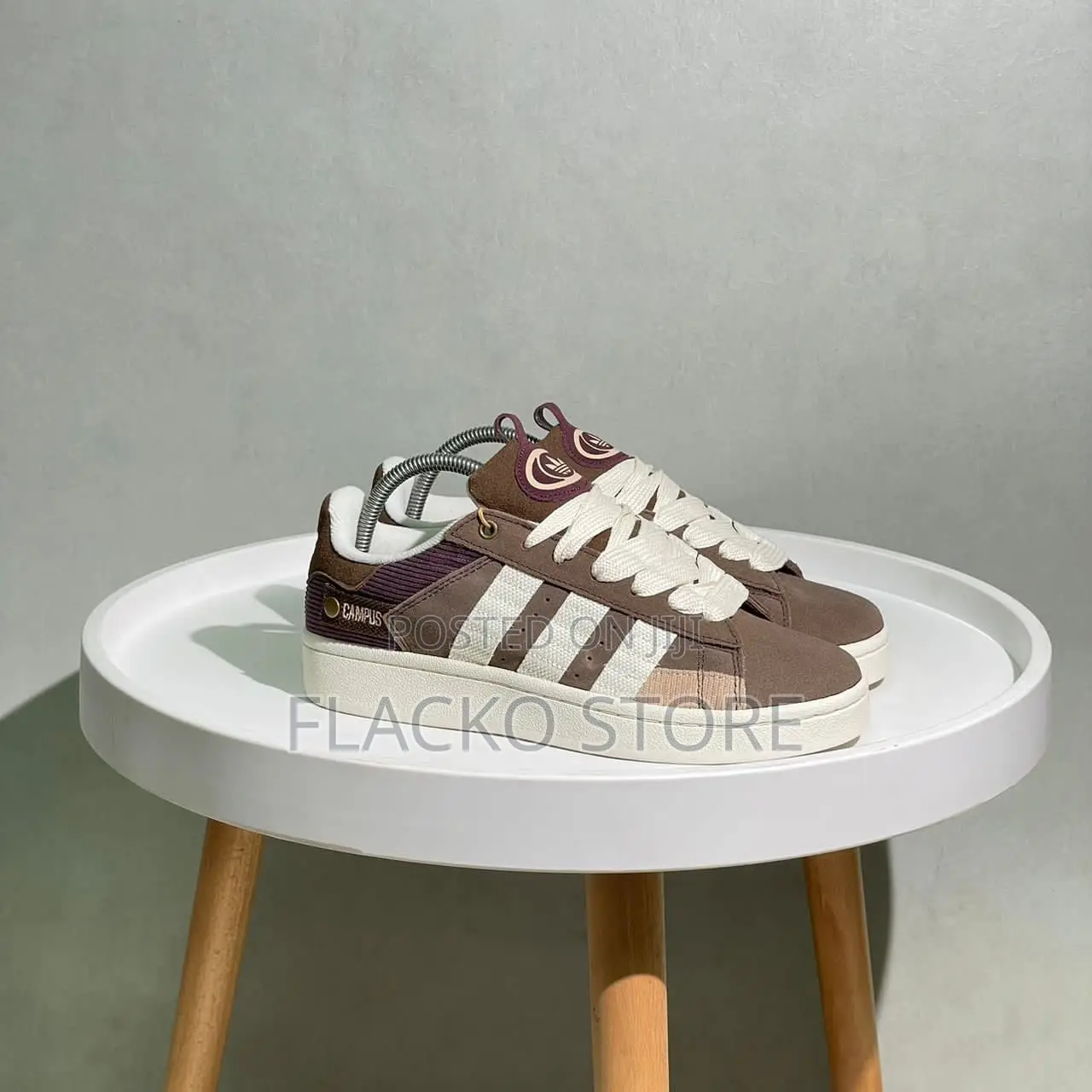 Original Adidas Campus 00s Sneakers