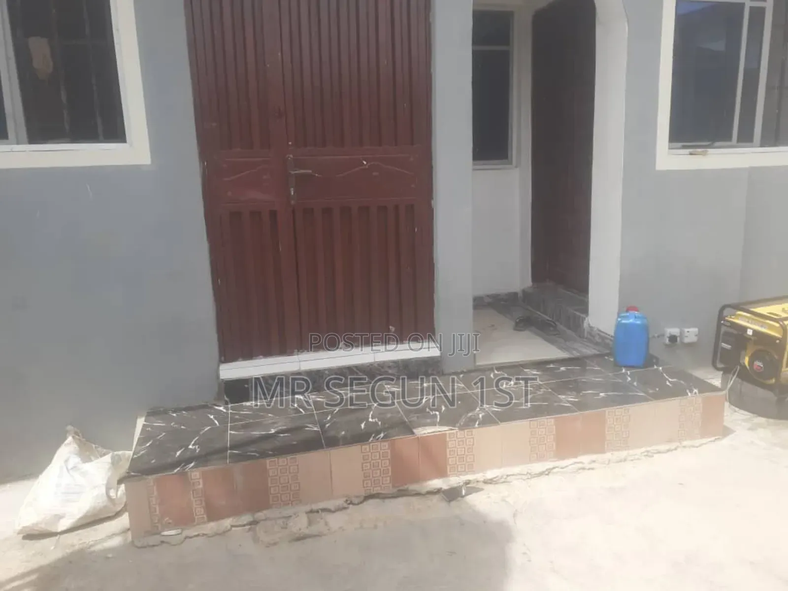 7bdrm Bungalow in Unity, Ibadan for sale