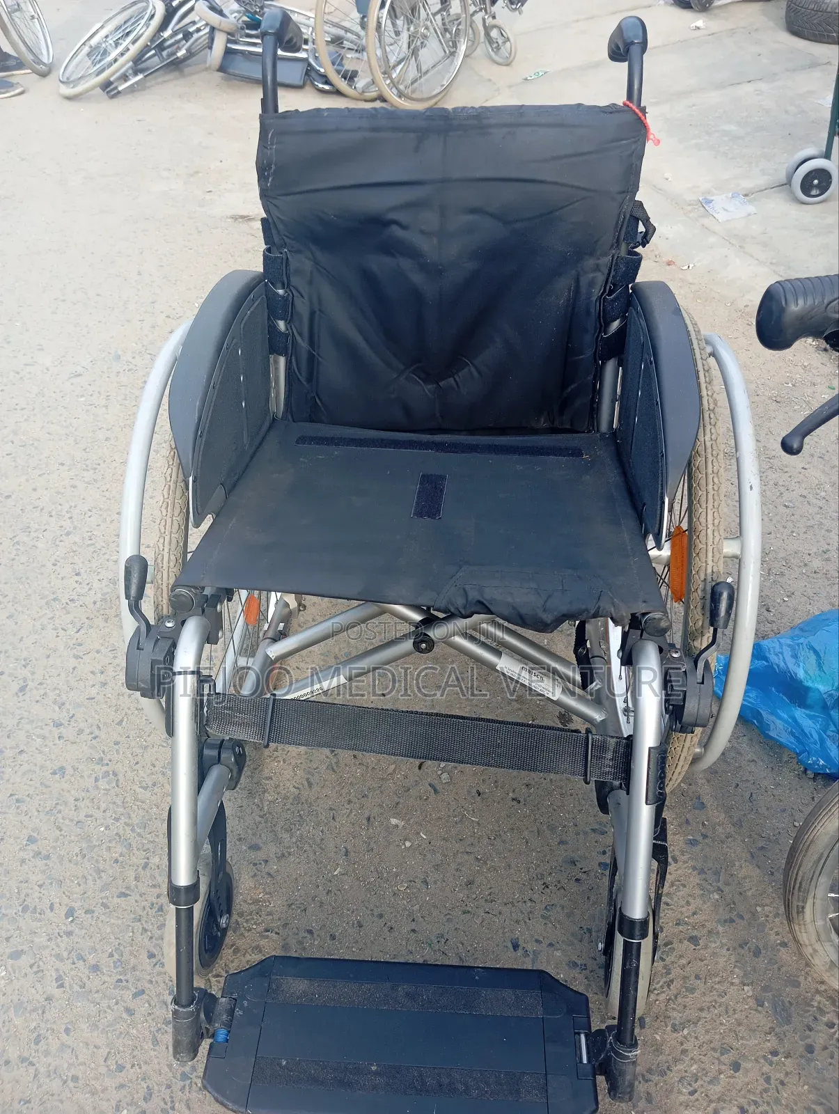 Foldable Sports Wheelchair
